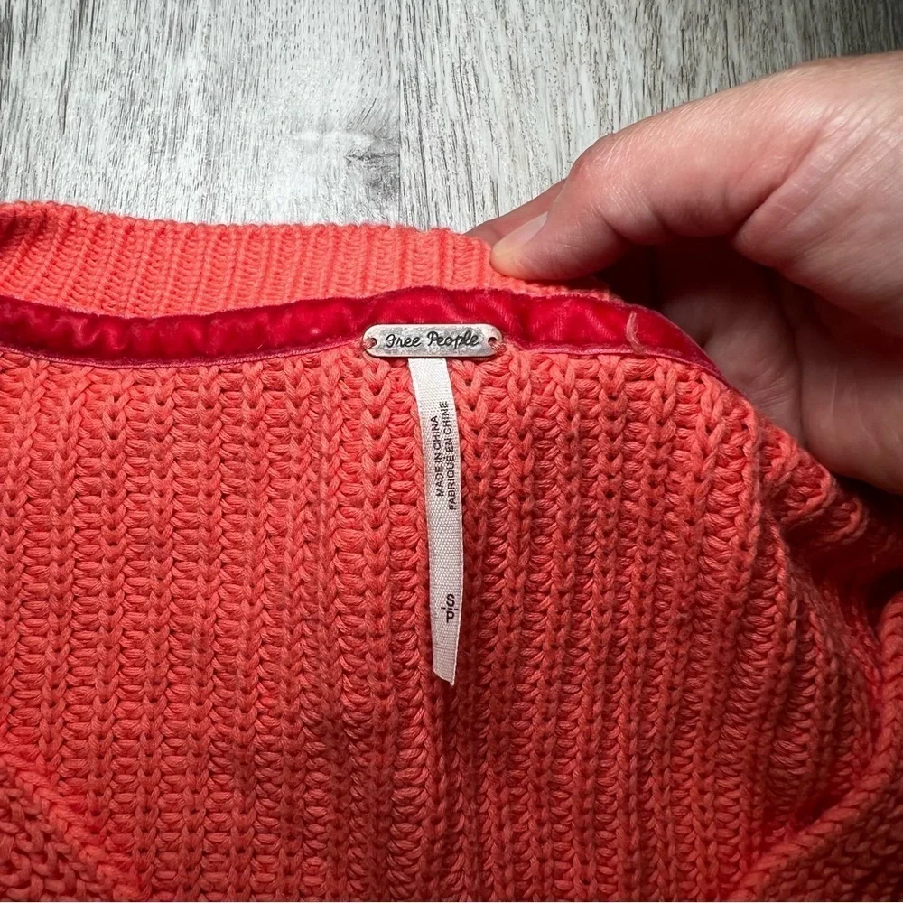 Free People Sweater Size Small Coral Pink Orange Damsel Bell Sleeve Cropped Sz S